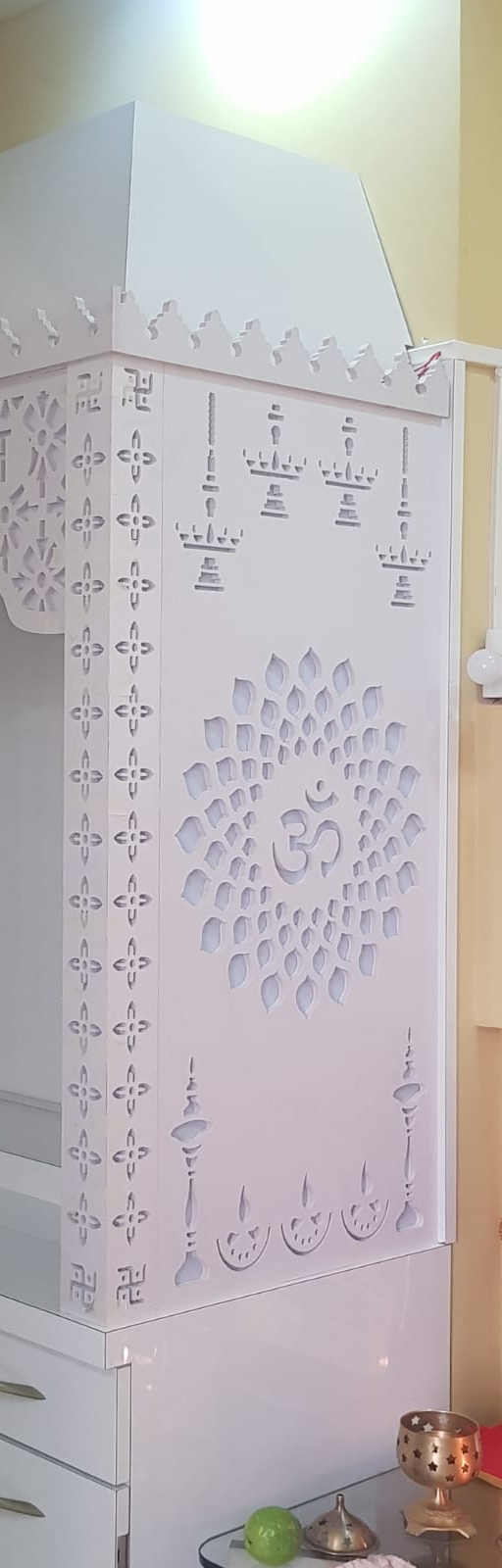 मंदिर की साइड की जाली की डिजाइन